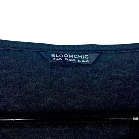 BloomChic Dress Black Elastic Waist Buttons Size 14/16 - Picture 5 of 5
